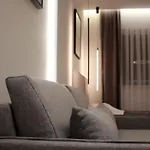 Elegant Studio - Tirana City Center